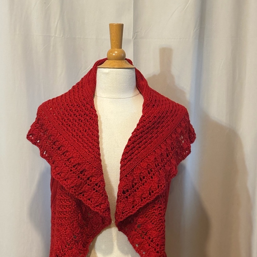 New Directions Red Crochet Women's Circle Vest/Shrug